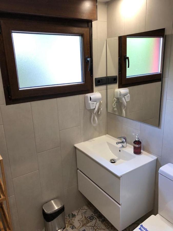 Apartamentos Deluxe Con Jacuzzi O Chimenea Love For Two Collado Mediano Kültér fotó