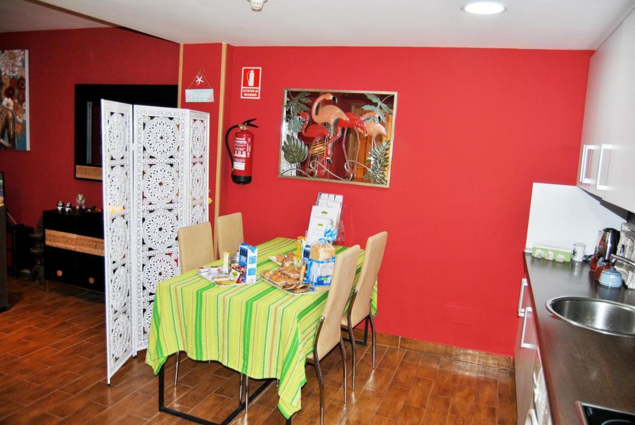 Apartamentos Deluxe Con Jacuzzi O Chimenea Love For Two Collado Mediano Kültér fotó